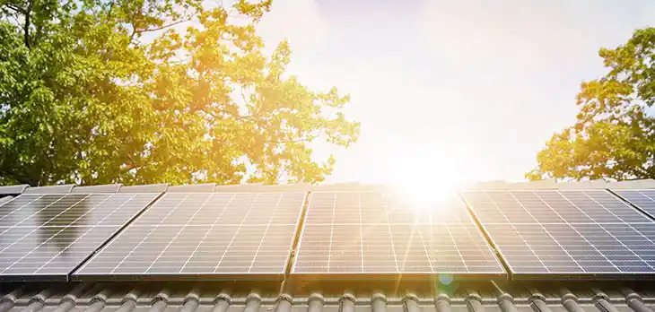 Energia solar para comercio é limpa, sustentável e silenciosa