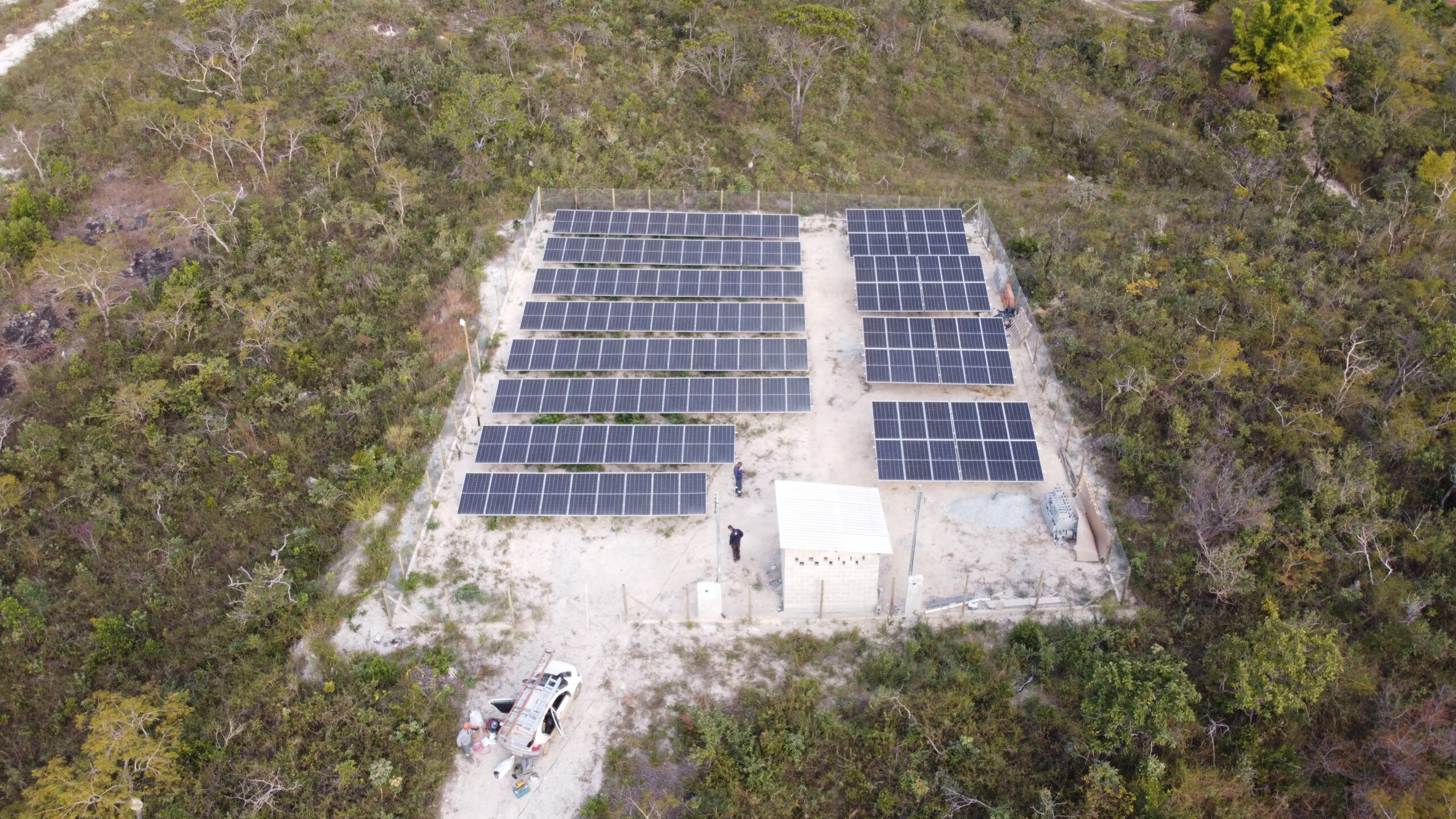 Pratos cheios e contas Leves: A economia solar nos bares, restaurantes e lanchonetes de BH