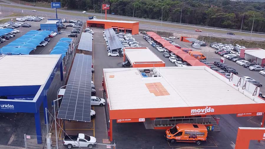 Carport solar da loja da Movida Aluguel de Carros em Lagoa Santa - MG, próxima ao aeroporto de Confins
