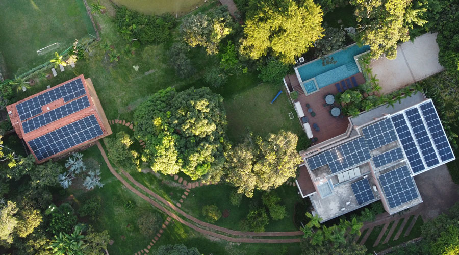 Case de sucesso: residência em Brumadinho com sistema híbrido de energia solar