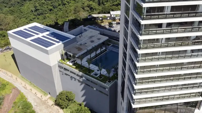 Sistema de energia solar do Patrimar Apogee