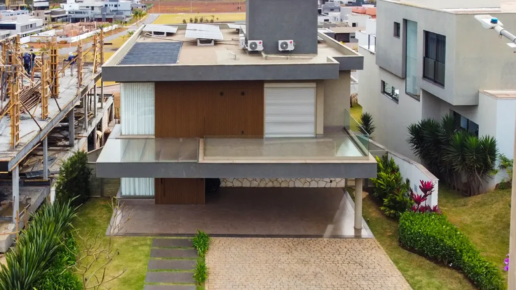 Energia solar para casas em condomínio: guia completo