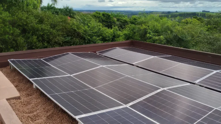 sistema-on-grid-off-grid-hibrido